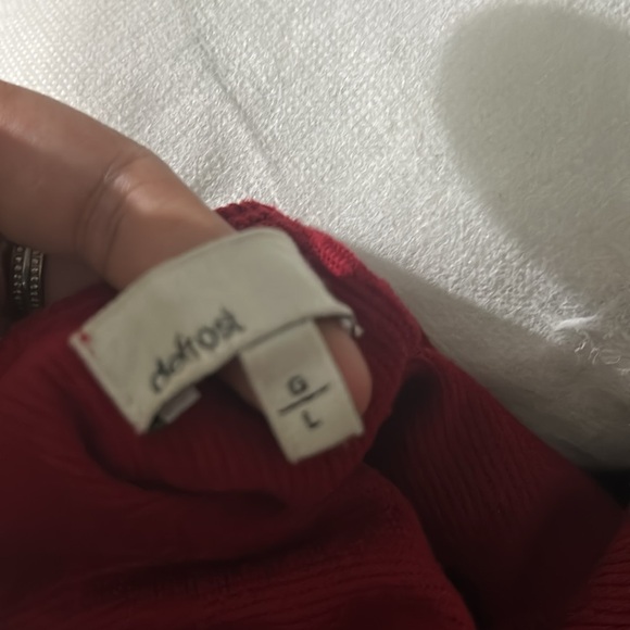 Red full sleeves top - Picture 2 of 2